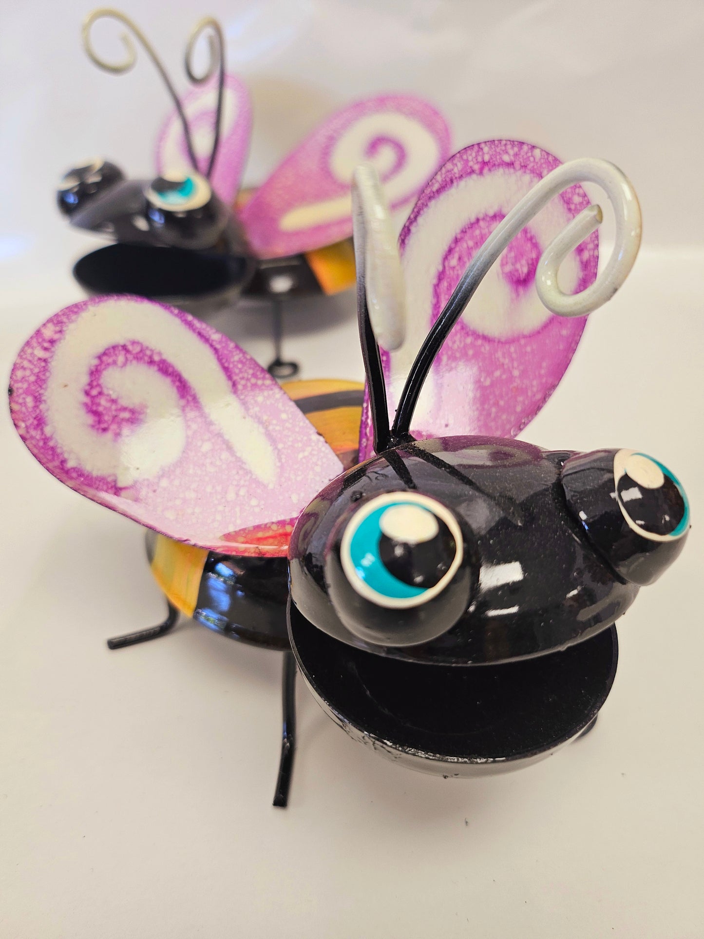 Handcrafted metal bumblebees ser of 3