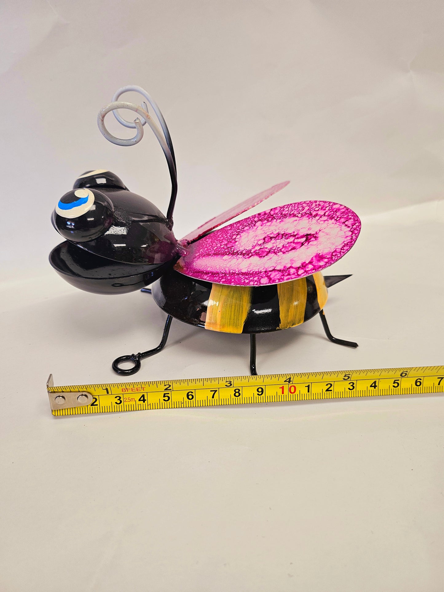 Handcrafted metal bumblebees ser of 3