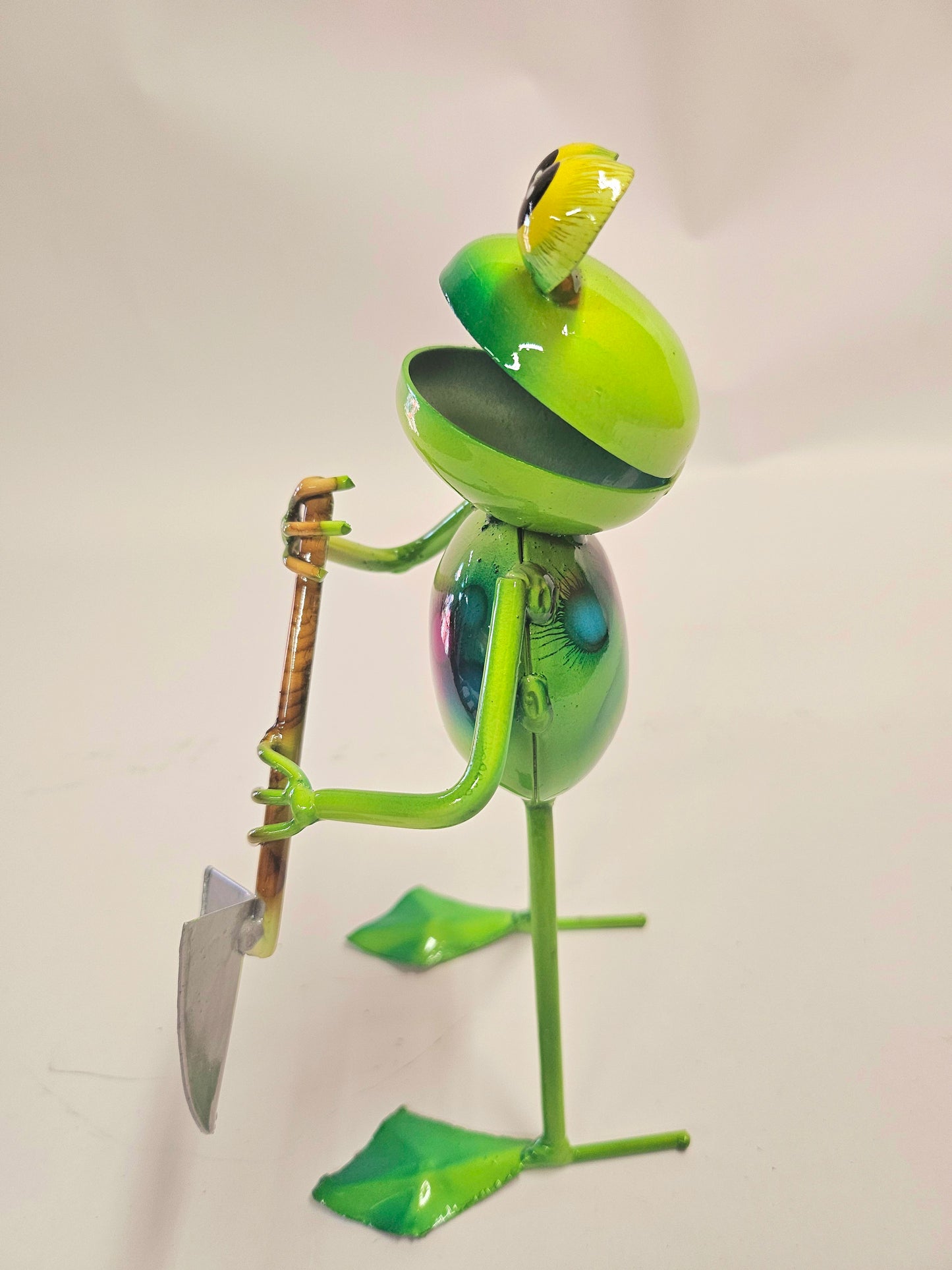 Handcrafted working metal frogs. (Smaller version)